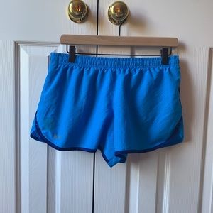Women’s Under Armor shorts (size medium)